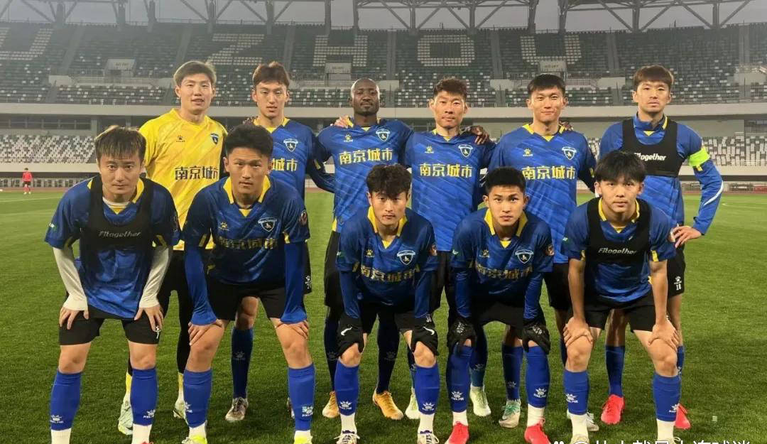 关于足协杯大连鲲城VS青岛西海岸前瞻，穆谢奎率中甲新军挑战的信息