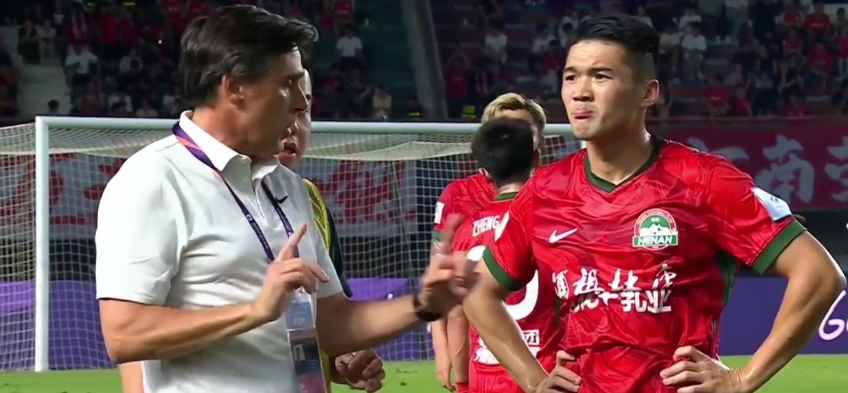 关于足协杯-王上源钟义浩相互传射河南3-2逆转浙江的信息